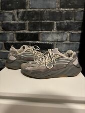 Yeezy boost 700 d'occasion  Savigny-sur-Orge
