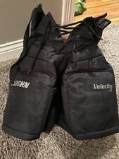 VAUGHN VELOCITY  7190 ICE HOCKEY GOALIE PANTS ~ SIZE M/L  youth great CONDITION for sale  Shipping to South Africa