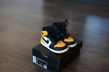 Zapatos para niños pequeños Air Jordan Retro 1 alto OG (TD) taxi negro vela AQ2665-711, usado segunda mano  Embacar hacia Mexico