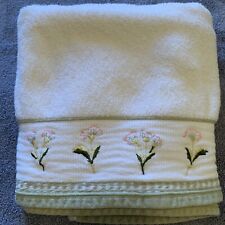 Toalha de banho decorativa bordada floral branca verde oliva rosa sem marca, usado comprar usado  Enviando para Brazil