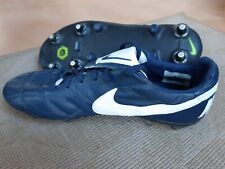 Nike paire chaussures d'occasion  Mérignac