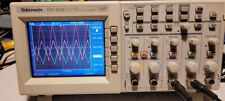 Tektronix tds 2024 d'occasion  Metz-