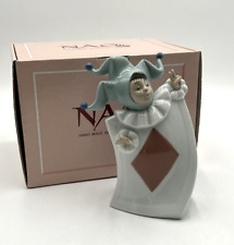 Mint nao lladro for sale  Shipping to Ireland