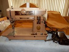 Singer sewing machine for sale  Red Oak