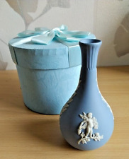 Petit vase wedgwood d'occasion  Vire