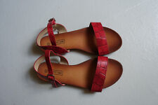 Sandales plates rouges d'occasion  Saint-Ambroix