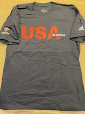 Usado, Hombres Nuevo Adidas Team USA Juegos Olímpicos Voleibol Camiseta Azul Medio M $35 segunda mano  Embacar hacia Argentina