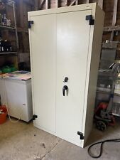 Fireproof gun safe for sale  PULBOROUGH