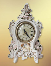 Reloj de colección Lanshire de porcelana rosa pálido rosas querubines con patas década de 1950 segunda mano  Embacar hacia Argentina