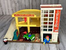 Centro de servicio de rampa de estacionamiento de garaje de colección Fisher Price 930, usado segunda mano  Embacar hacia Argentina