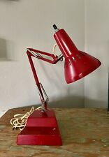 Lámpara de escritorio vintage similar a Pixar brazo articulado rojo por Ledu hecha en Suecia MCM segunda mano  Embacar hacia Argentina