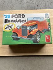 AMT Street Rods '32 Ford Roadster 25th Anniversary 1/25 Scale Model Kit for sale  Shipping to South Africa