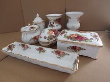ROYAL  ALBERT BONE CHINA "OLD COUNTRY ROSES"  4 TRINKET BOWLS, 2 URNS, LONG TRAY for sale  Shipping to South Africa