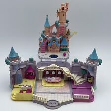 Polly pocket château d'occasion  Noyal-Châtillon-sur-Seiche