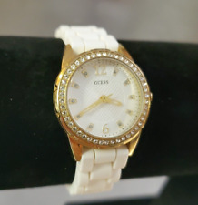 Usado, Relógio feminino GUESS WATERPRO tom dourado pulseira de silicone branca resistente à água 50M comprar usado  Enviando para Brazil