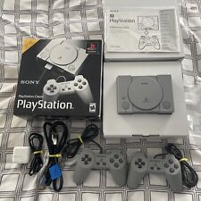 Consola Sony PlayStation PS Classic Mini SCPH-1000R gris 20 juegos incorporados. Usado segunda mano  Embacar hacia Argentina