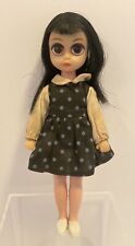 Usado, BONECA VINTAGE 1960’S MOD SUSIE SUZY OLHOS TRISTES COM CABELO PRETO ROUPAS ORIGINAIS 8” comprar usado  Enviando para Brazil