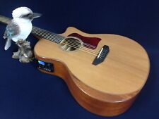 Topo de cedro sólido caraya Guitarra Acústica, chanfrada pol Armest, EQ, MP3 Player/Recorder, usado comprar usado  Enviando para Brazil