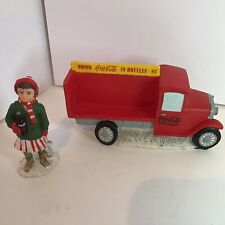 Coca-Cola Bottling Co. Camión de reparto Town Square Collection #7930 1992 con niña segunda mano  Embacar hacia Argentina
