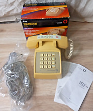 Teléfono de mesa AT&T 100 tradicional con caja K3AF2 segunda mano  Embacar hacia Argentina