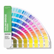 Pantone gg6104b color d'occasion  Expédié en Belgium