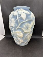 Vaso Phoenix Consolidated Art Glass 1930’s azul/branco madeira de cachorro 10 1/2” comprar usado  Enviando para Brazil