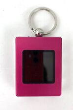 Usado, Chaveiro foto digital The Sharper Image USB 2.0 rosa recarregável, ultrafino comprar usado  Enviando para Brazil