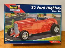 Revell 32 Ford Highboy Street Rod Model Kit 1:25 Skill-2 open box, used for sale  Shipping to South Africa