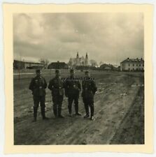 Oryg. Zdjęcie żołnierzy przy kościele w BIAŁEJ PODLASKIEJ Polska 1941, używany na sprzedaż  Wysyłka do Poland