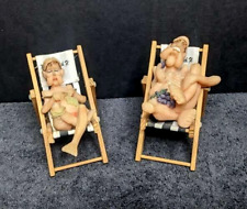 Usado, Sillas de césped de colección A Gift Corp sexy abuela y abuelo en la playa salón Florida segunda mano  Embacar hacia Argentina