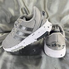 Zapatillas de correr Adidas Racer TR 2.0 para niños pequeños grises talla 7K segunda mano  Embacar hacia Argentina