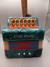 Acordeón de juguete vintage Goodlin Childs GL102, instrumento musical verde, 7x4x6,5 segunda mano  Embacar hacia Argentina