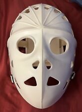 Máscara de portero Mylec Pro, plástico moldeado de alto impacto, talla única, blanca segunda mano  Embacar hacia Argentina