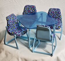 Mesa de jantar vintage 1977 Barbie Dream House azul 4 cadeiras comprar usado  Enviando para Brazil