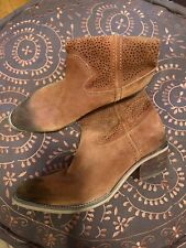 Bcbg boots size for sale  West Columbia