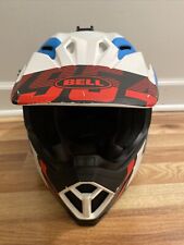 Capacete Bell MX-9 MIPS Off Road Motocross ATV DOT vermelho branco azul com problema de viseira comprar usado  Enviando para Brazil