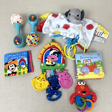 Usado, Lote de Paquete de Juguetes para Bebé (#3), Elephant Lovey, Rattles, Soft Books, Elmo Hard Toys segunda mano  Embacar hacia Mexico