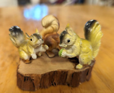 Estatueta Kitsch Vintage Miniatura Família de Esquilos em Base de Madeira MCM 60s Esquilos comprar usado  Enviando para Brazil