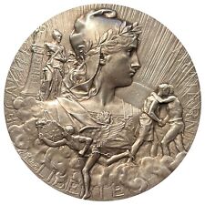 Rare superbe médaille d'occasion  Fontainebleau
