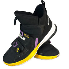 Nike LeBron Soldier 12 SFG Lakers Talla 13 Usado segunda mano  Embacar hacia Argentina