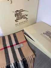 echarpe burberry d'occasion  Cambrai