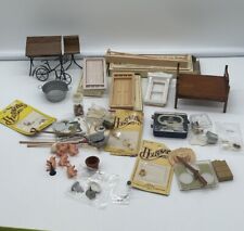 Usado, Lote miniatura vintage para casa de bonecas 45 peças Crysnbon e utensílios domésticos LTD comprar usado  Enviando para Brazil