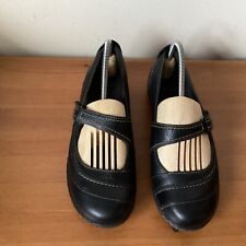 Used, Lady's Clarks Slip-on Shoes Flexlight Size 6.5 D Black for sale  Shipping to South Africa