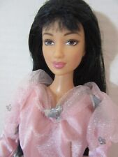 Vestido vintage asiático Barbie Kira Miko con flequillo pelo largo, rosa Mago de Oz segunda mano  Embacar hacia Argentina