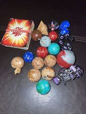 Lote de Bakugan Battle Brawlers varios tamaños y formas 19 totales y cartas segunda mano  Embacar hacia Argentina