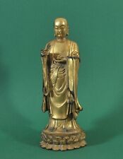 Antigua figura de bronce dorado de un monje budista, siglo XVIII segunda mano  Embacar hacia Argentina