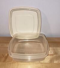 RUBBERMAID SERVIN SAVER 2 CUPS SQUARE STORAGE SANDWICH CONTAINER ALMOND LID #1 for sale  Belfast
