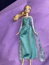 Barbie elsa reine d'occasion  Amiens-