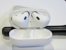 Fones de ouvido intra-auriculares Apple AirPods 1ª geração A1523 com estojo de carregamento, usado comprar usado  Enviando para Brazil