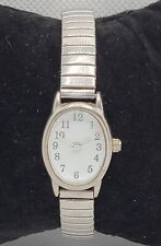 Relógio feminino clássico oval tom de prata pequeno fácil de ler pulseira de expansão K2, usado comprar usado  Enviando para Brazil